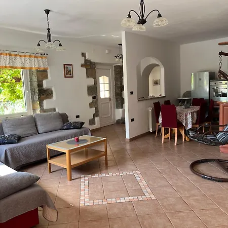 Apartament Istriana *